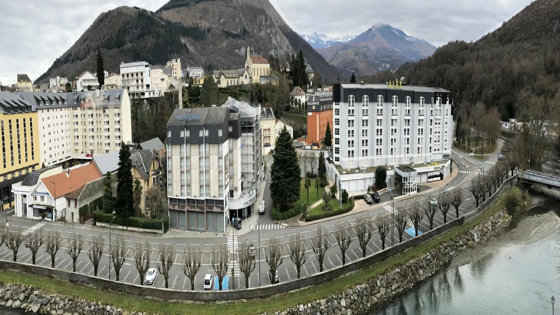 Hotel Saint Georges Лурд
