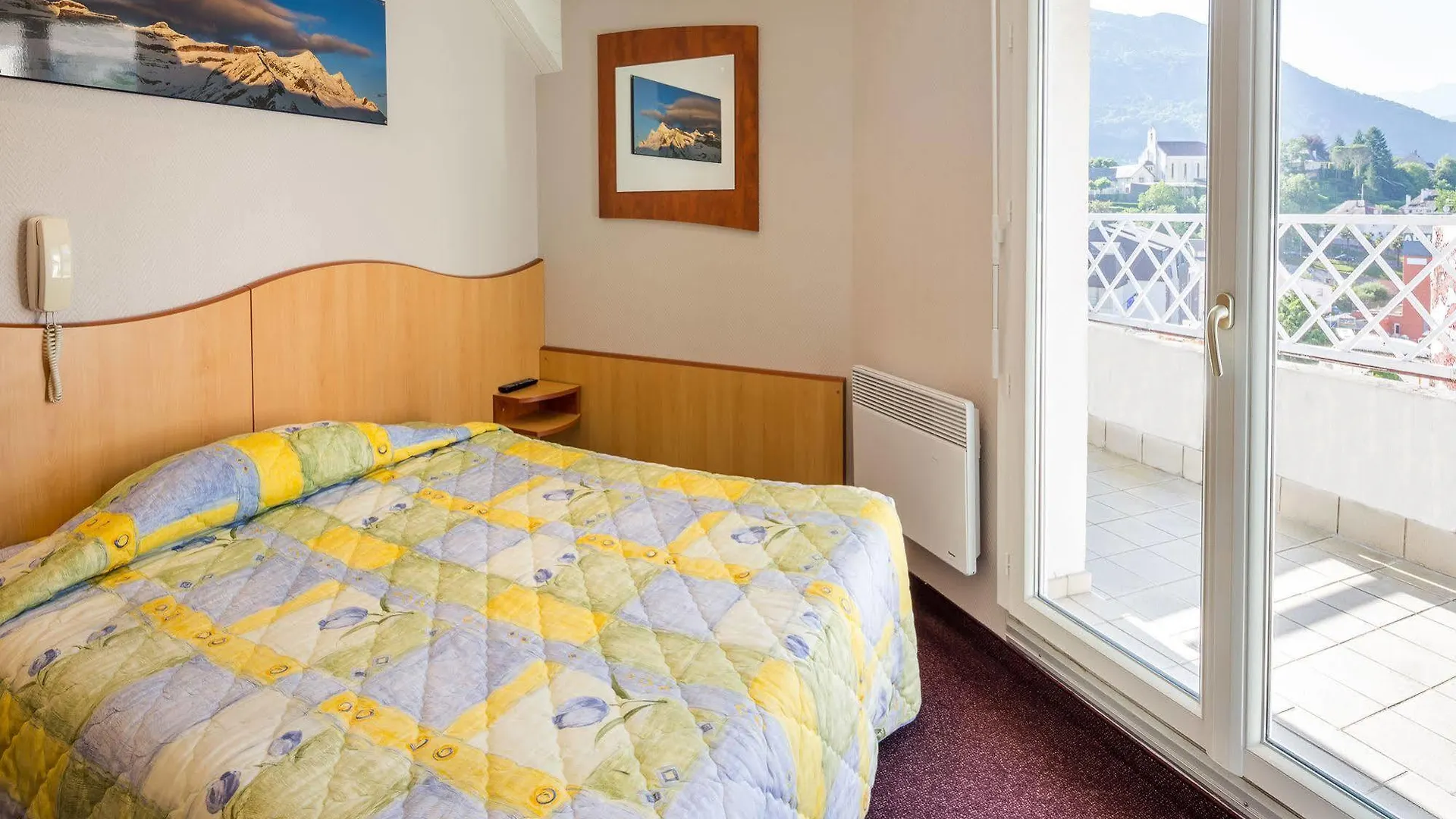 ***  Hotel Saint Georges Лурд Франция